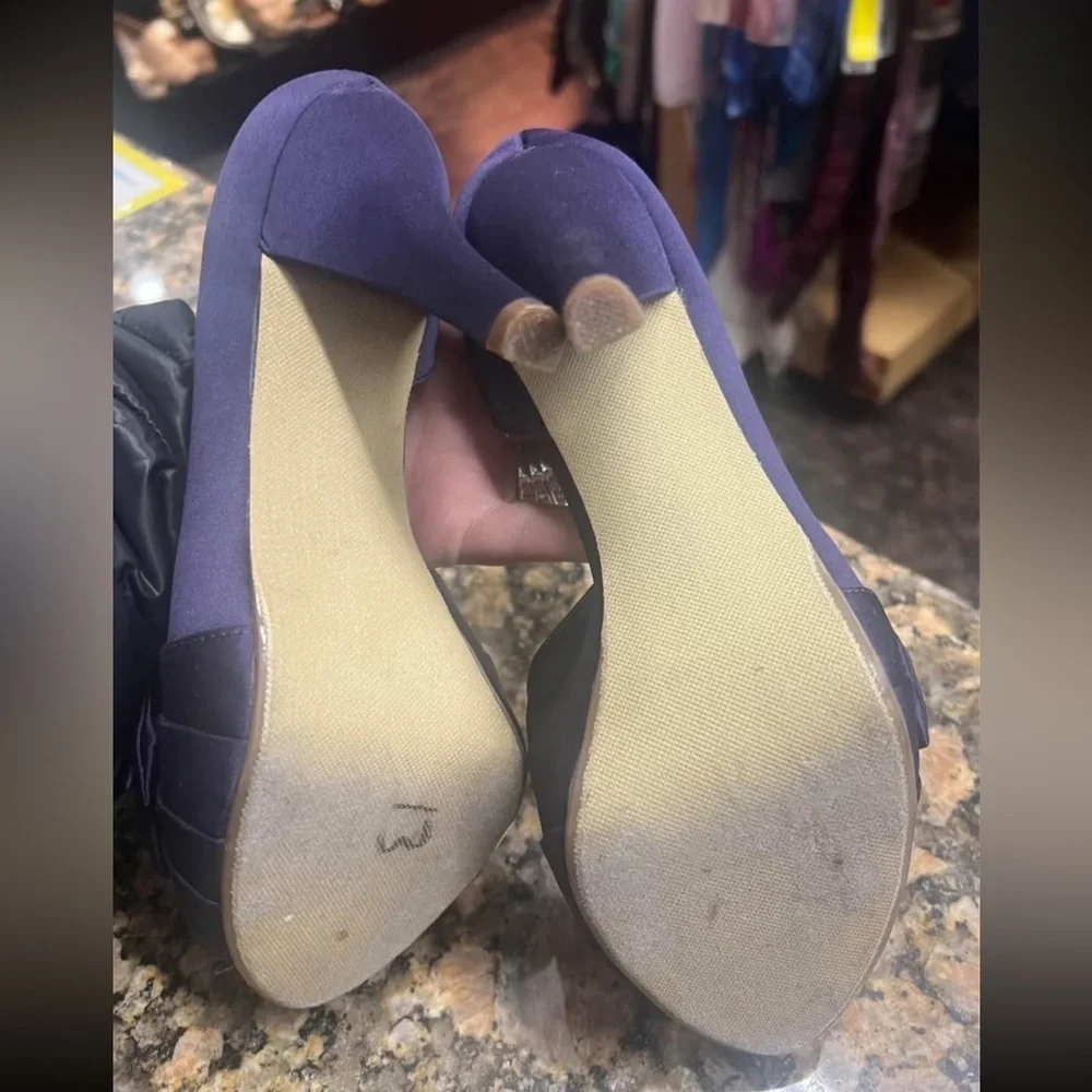 Michaelangelo Purple Satin Peep Toe Heels Bow Detail Size 6